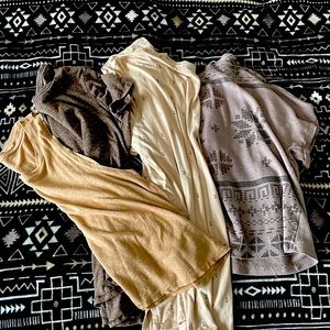 Tan/brown shirt bundle size M